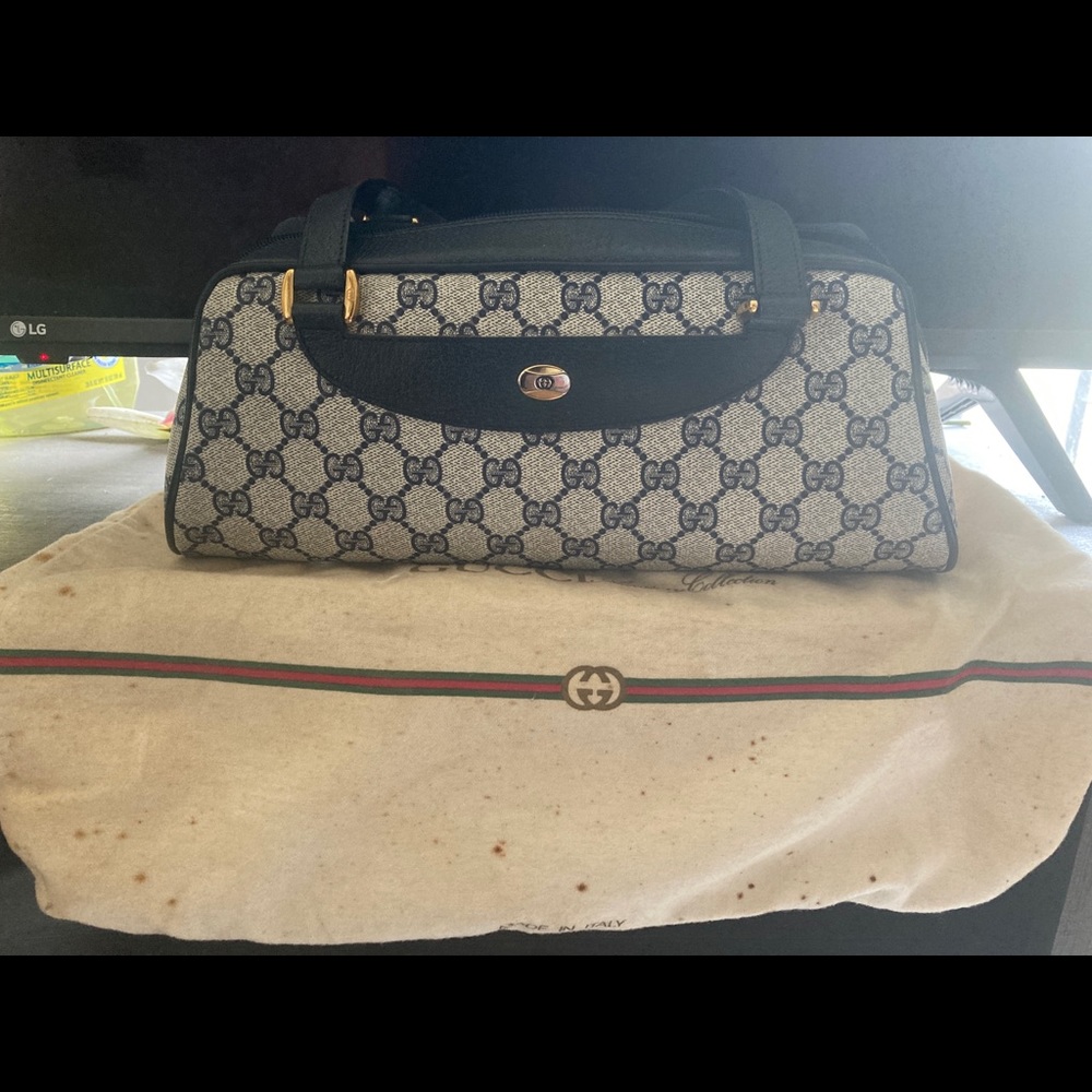 Vintage Gucci Barrel Hand Bag